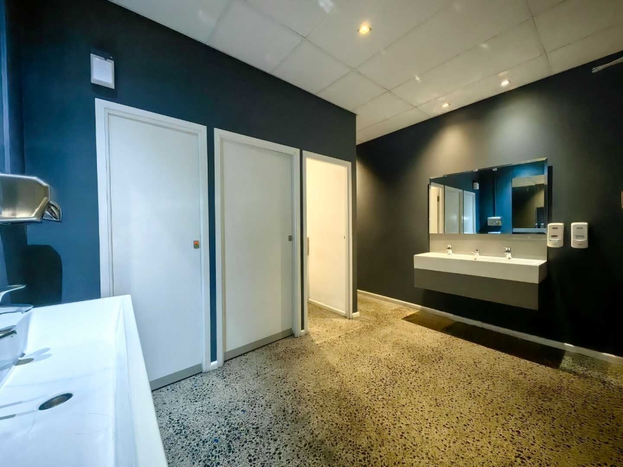 To Let commercial Property for Rent in Woodstock Western Cape